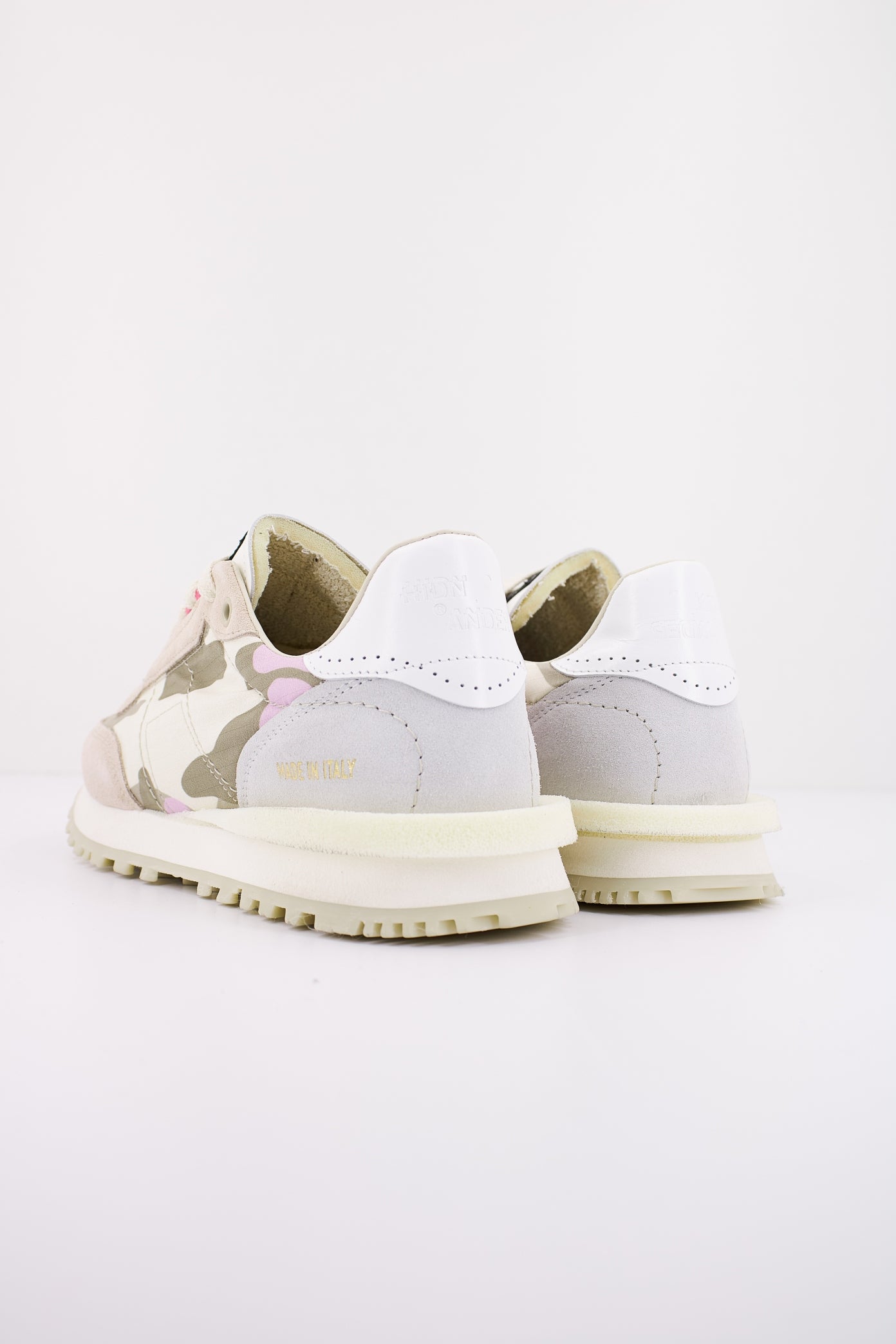 HIDNANDER TENKEI SLIP ON en color (3)