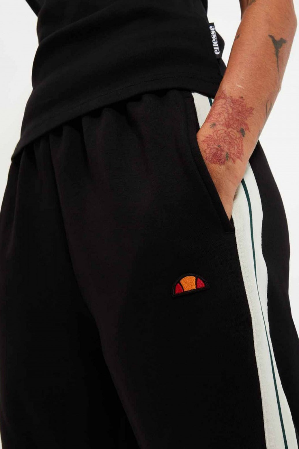 ELLESSE RADICE JOGGER en color BLACK (4)
