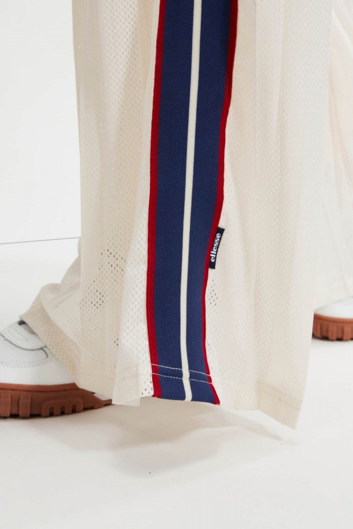 ELLESSE LILLIE TRACK PANT en color WHITE (5)