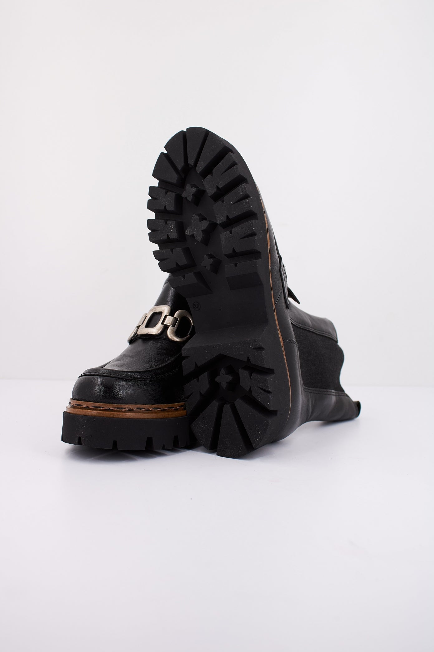 MJUS L en color NERO (5)