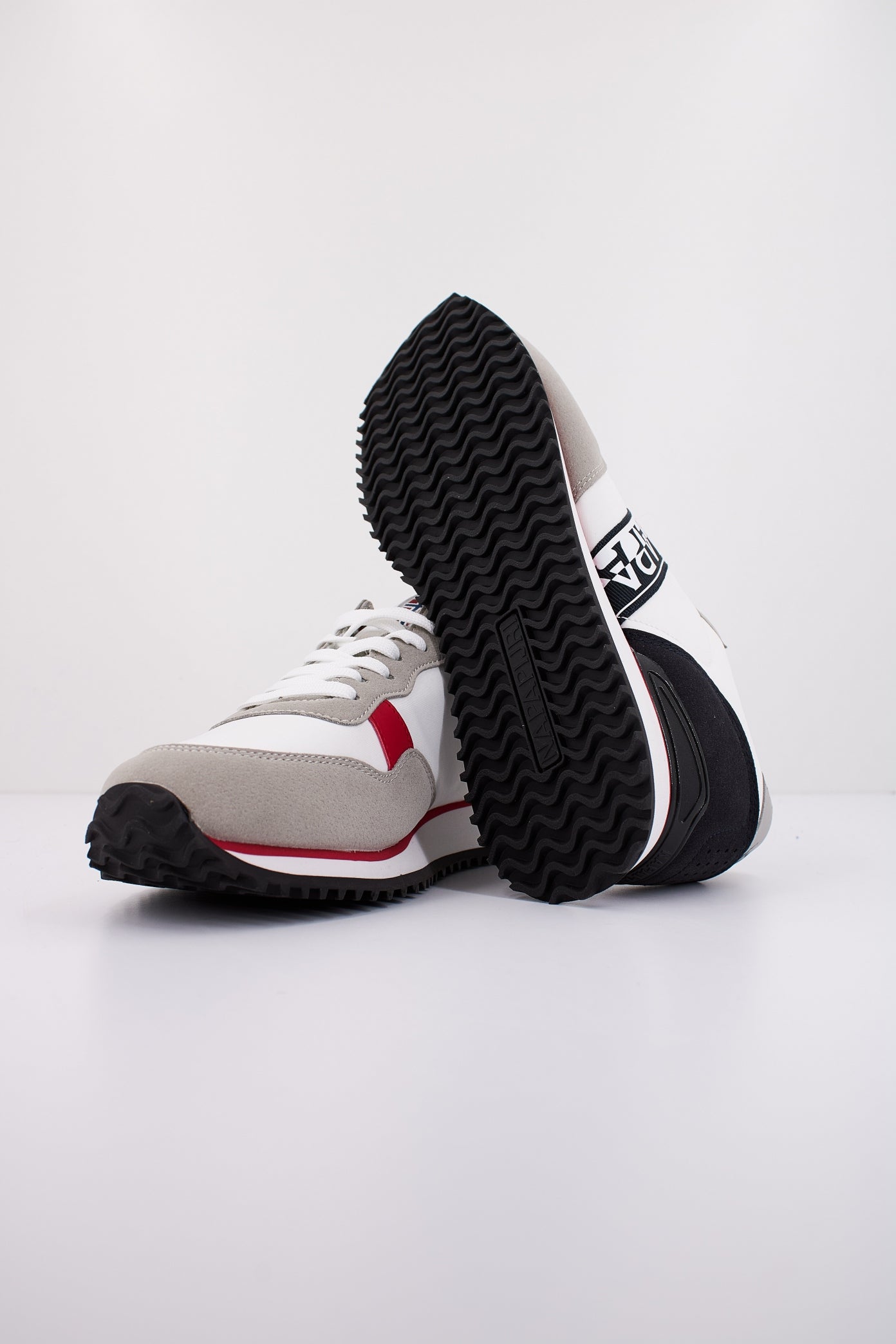 NAPAPIJRI NPAHLCO en color WHTNVYRD (4)