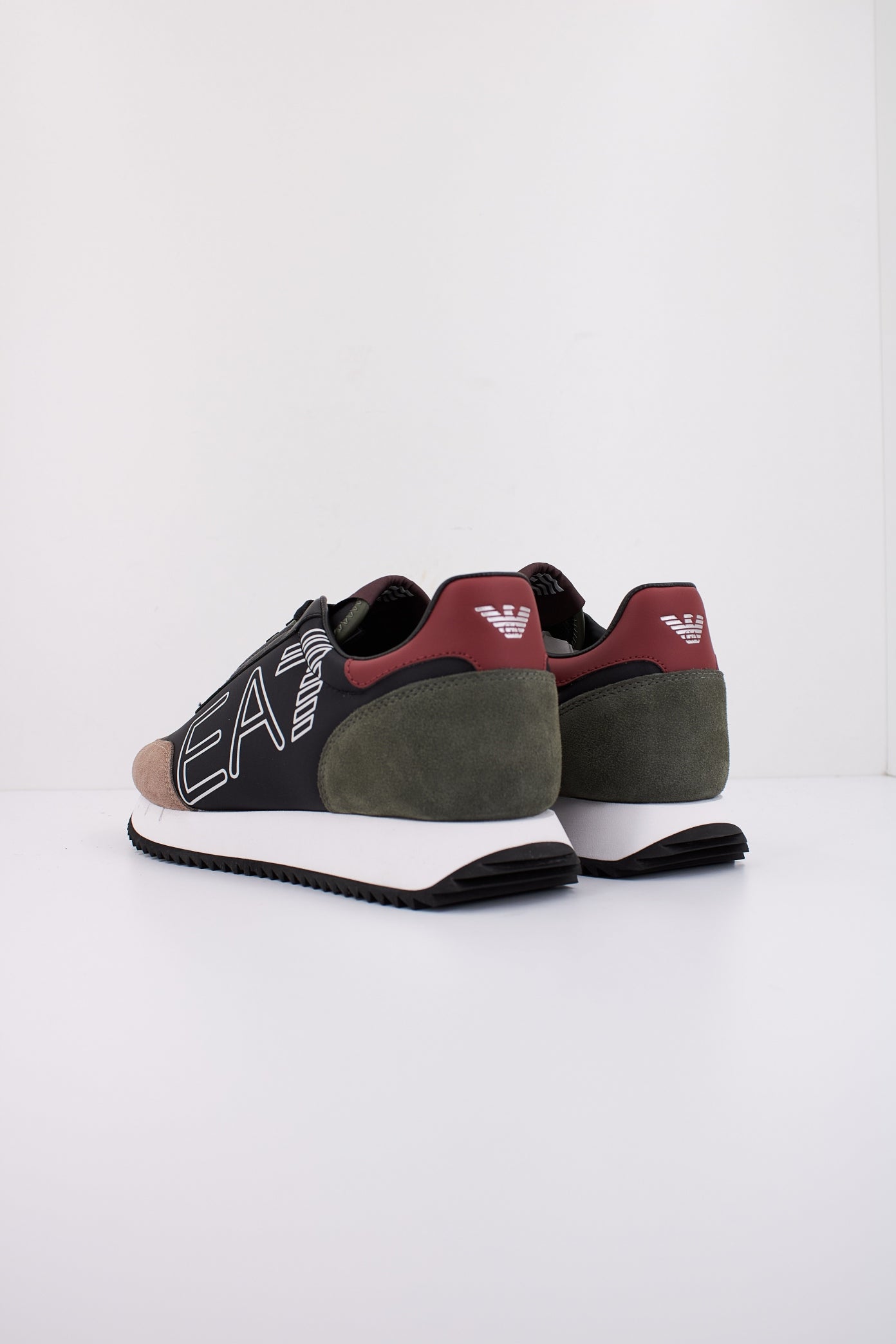 EMPORIO ARMANI XX XK en color T (4)