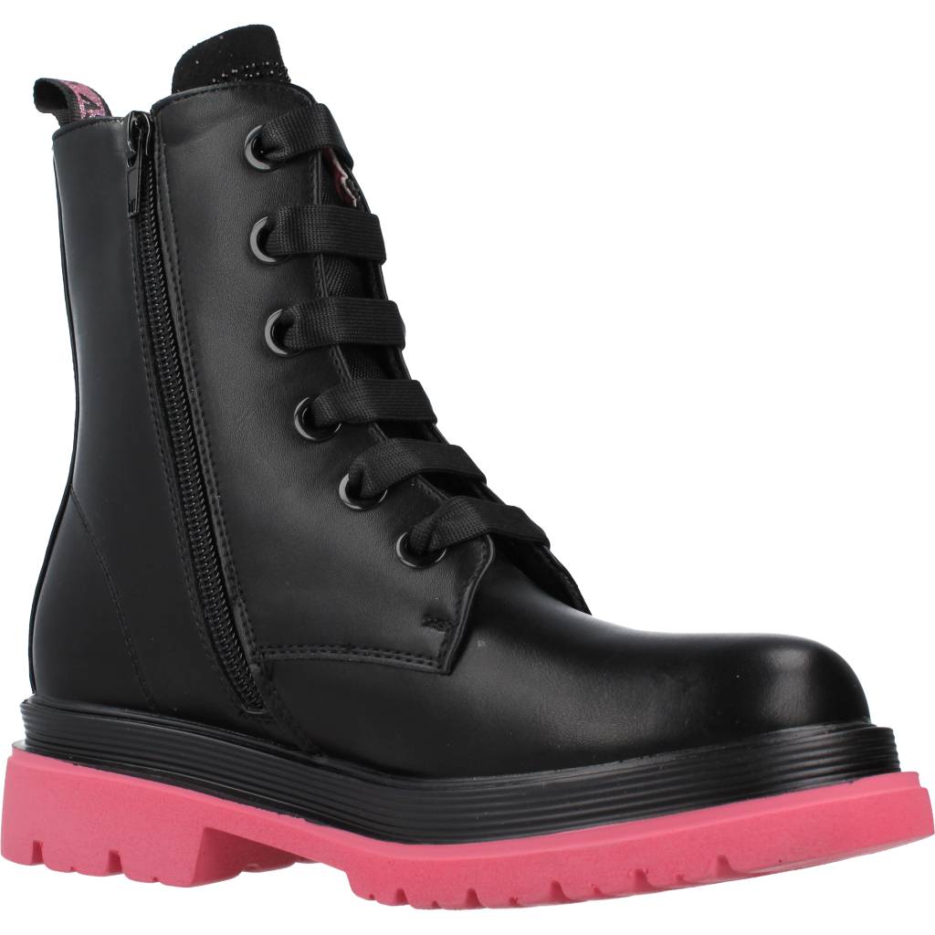 ASSO AG en color C (5)