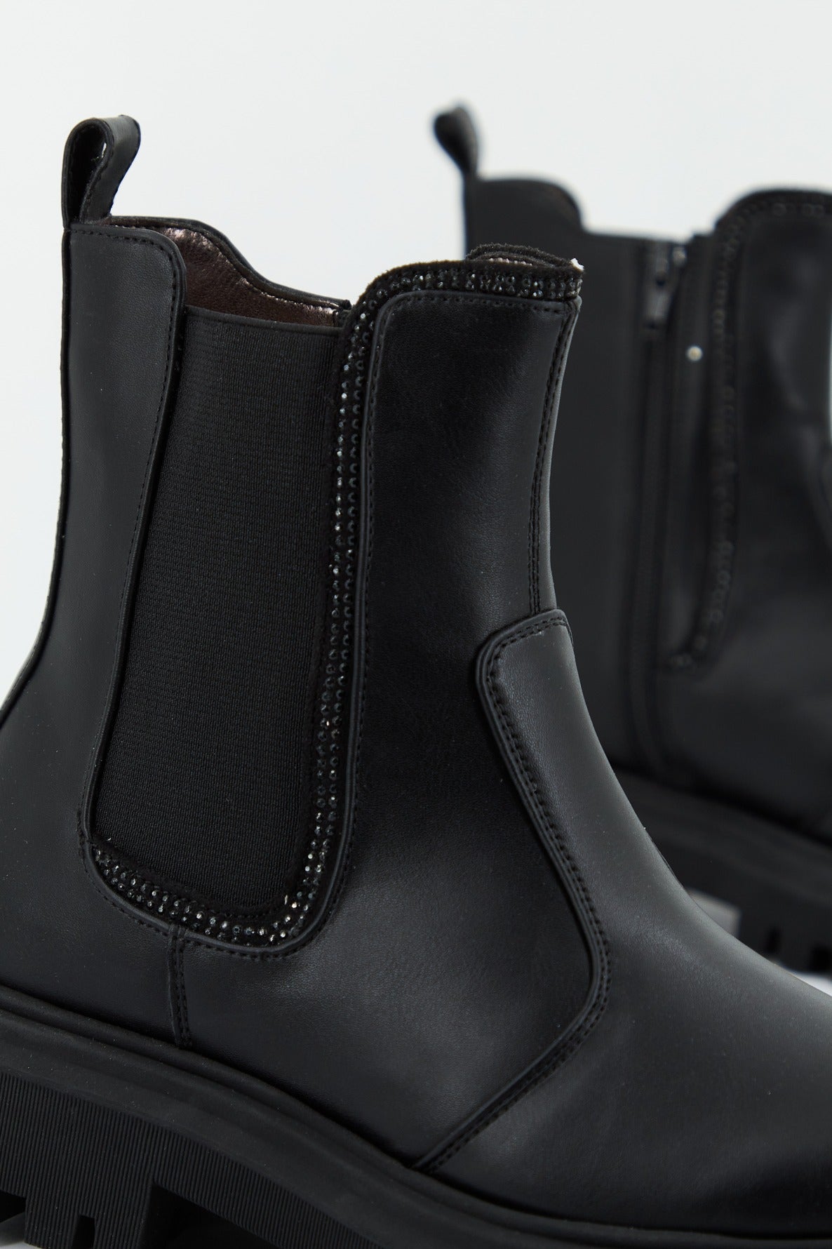 ASSO AG en color G (4)