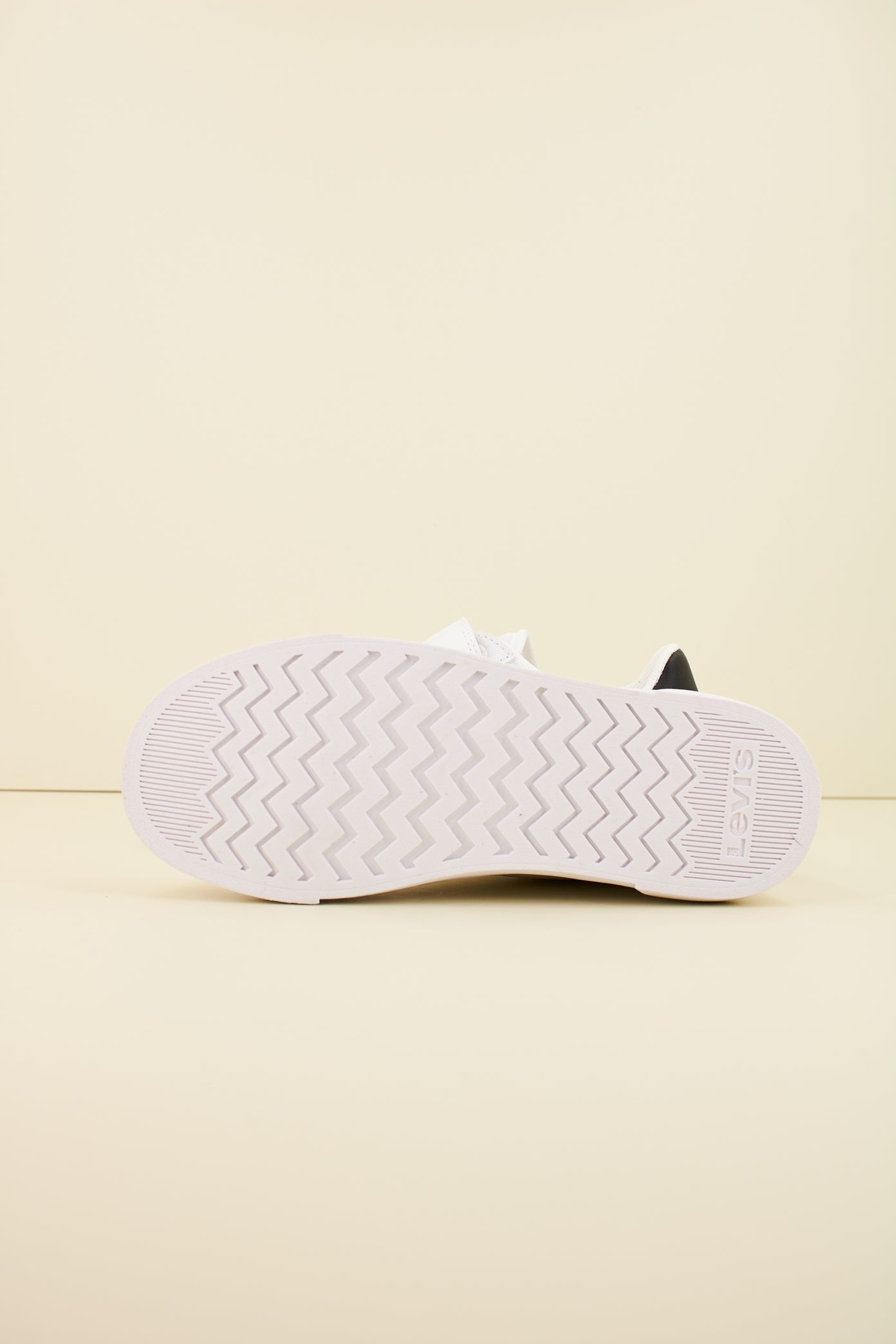 LEVI'S TUSTIN en color WHTBLC (4)