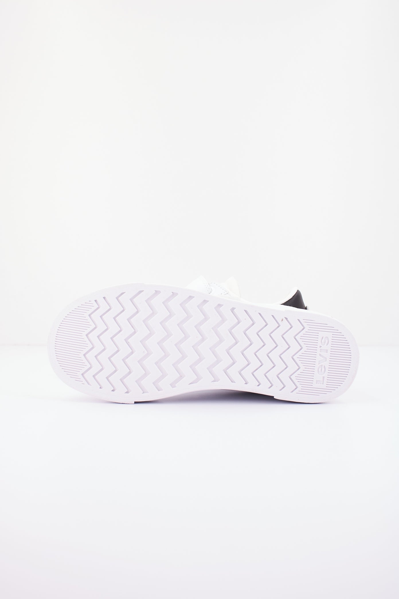 LEVI'S BRYSON en color WHTBLC (4)