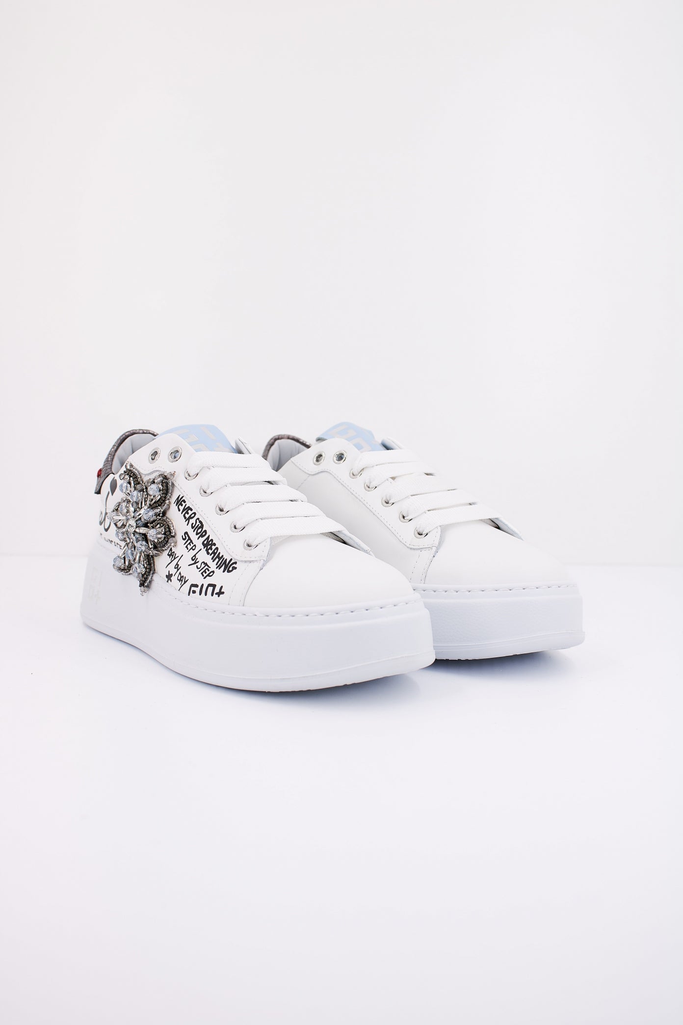 GIO PIAA en color WHITE (2)
