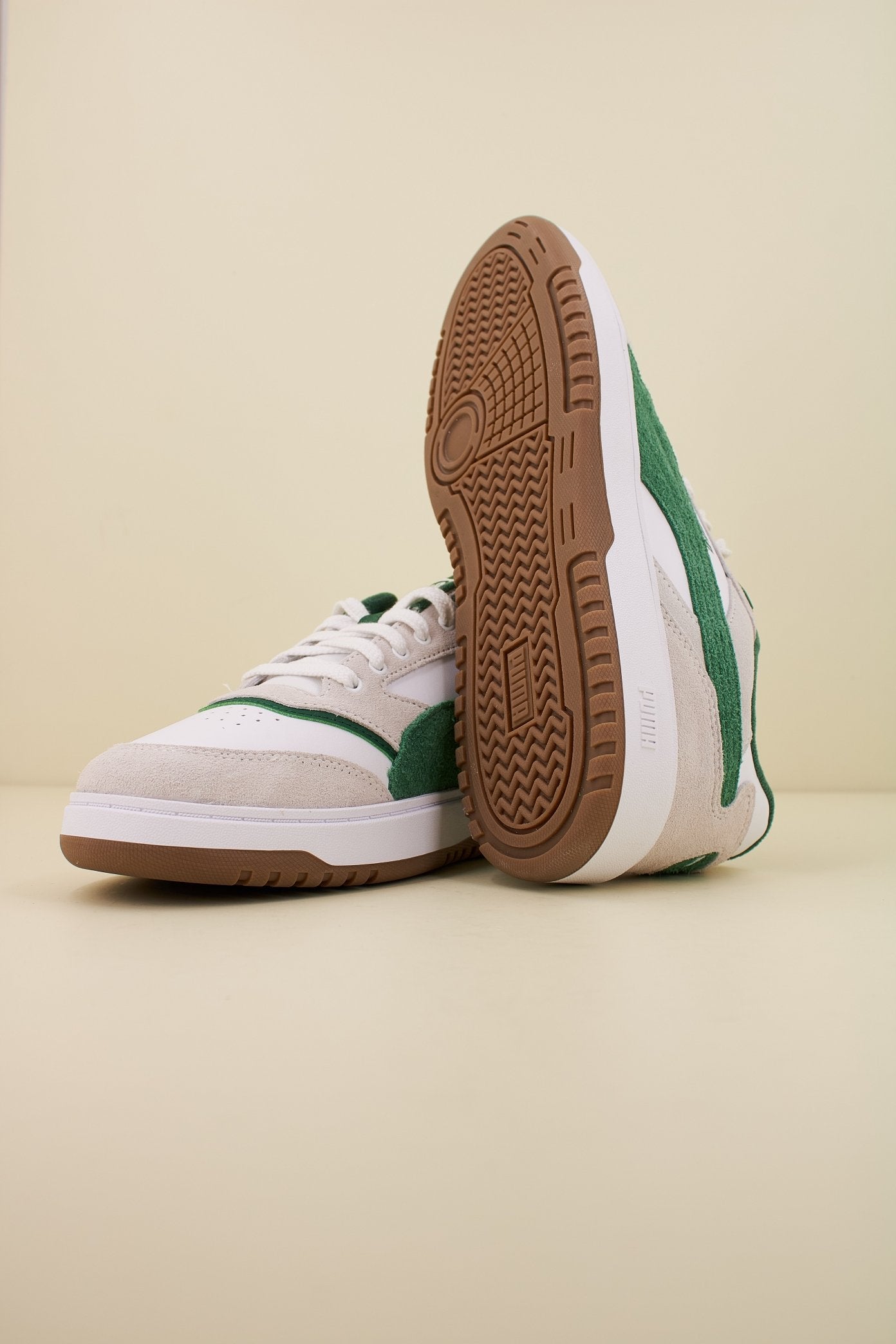 PUMA PUMA DOUBLECOURT PRM en color WHTEGRY (4)