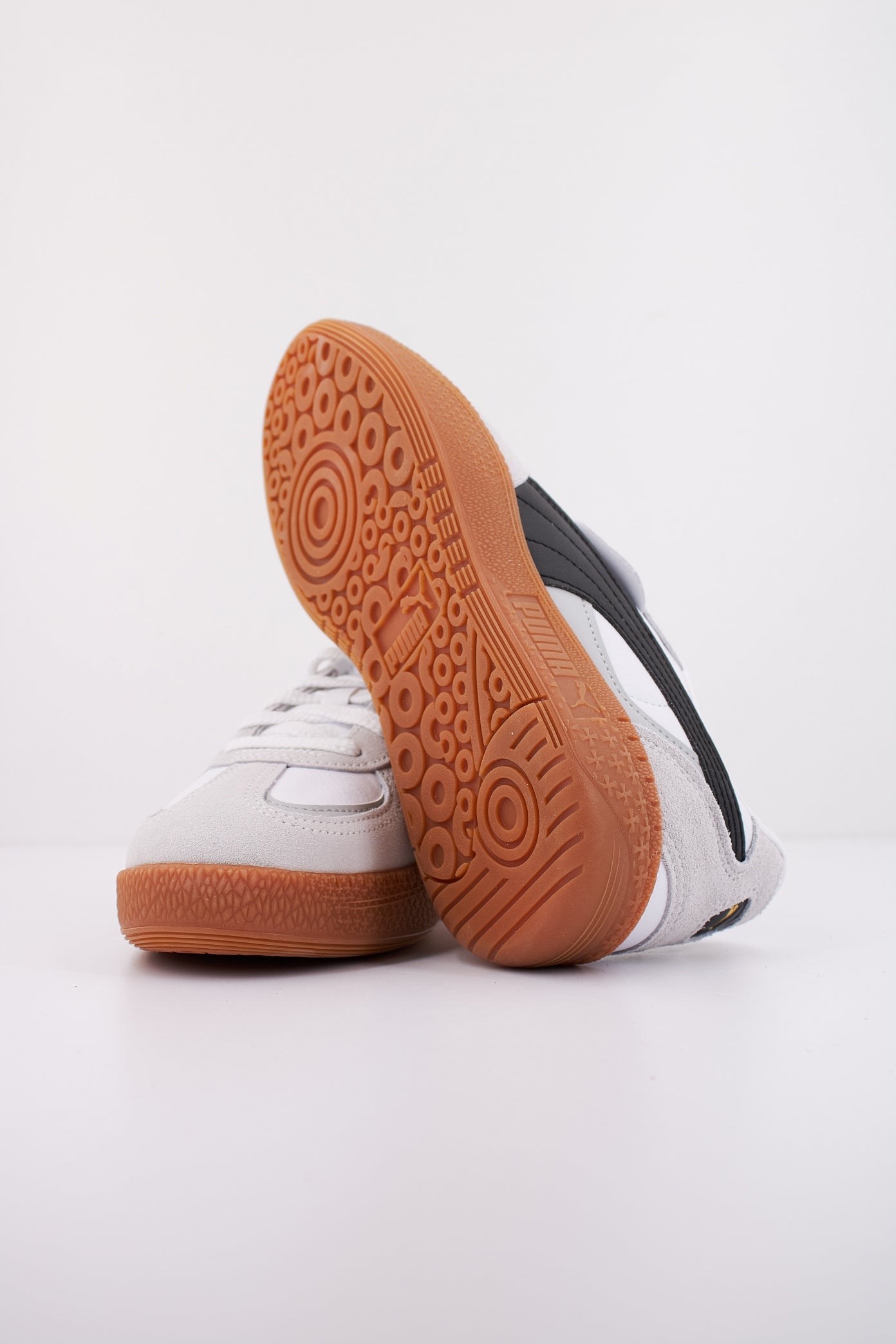 PUMA PALERMO MODA WNS en color WHITE (5)