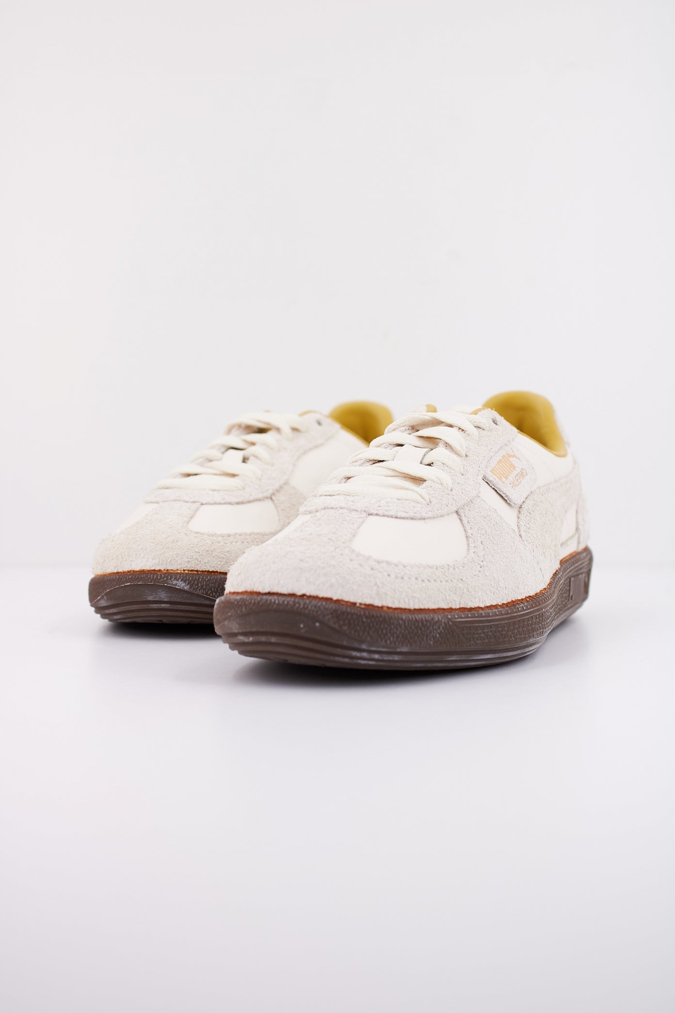 PUMA PALERMO THE NEVERWOR en color WHITE (2)