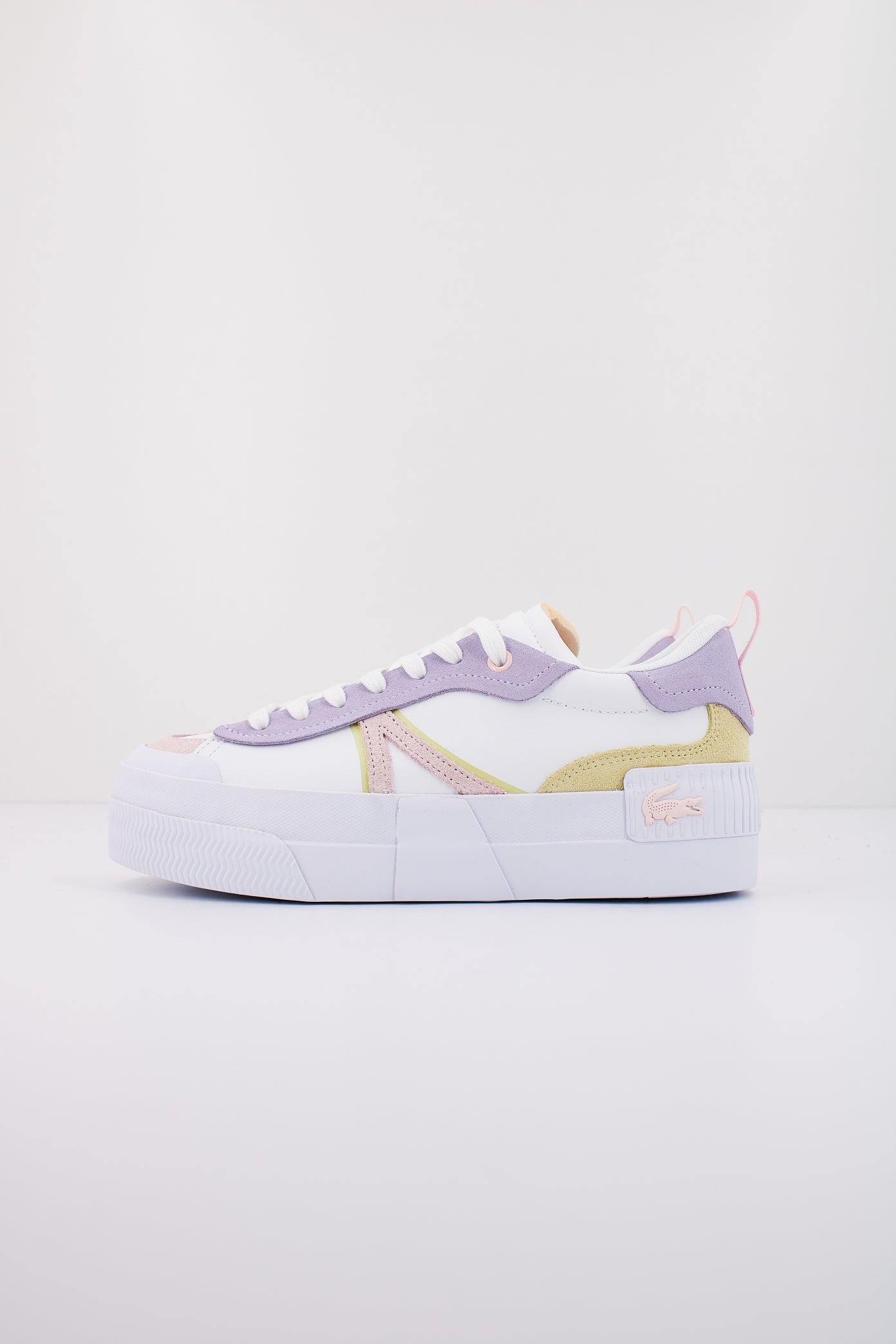 LACOSTE LEATHER en color WHTPNK (1)