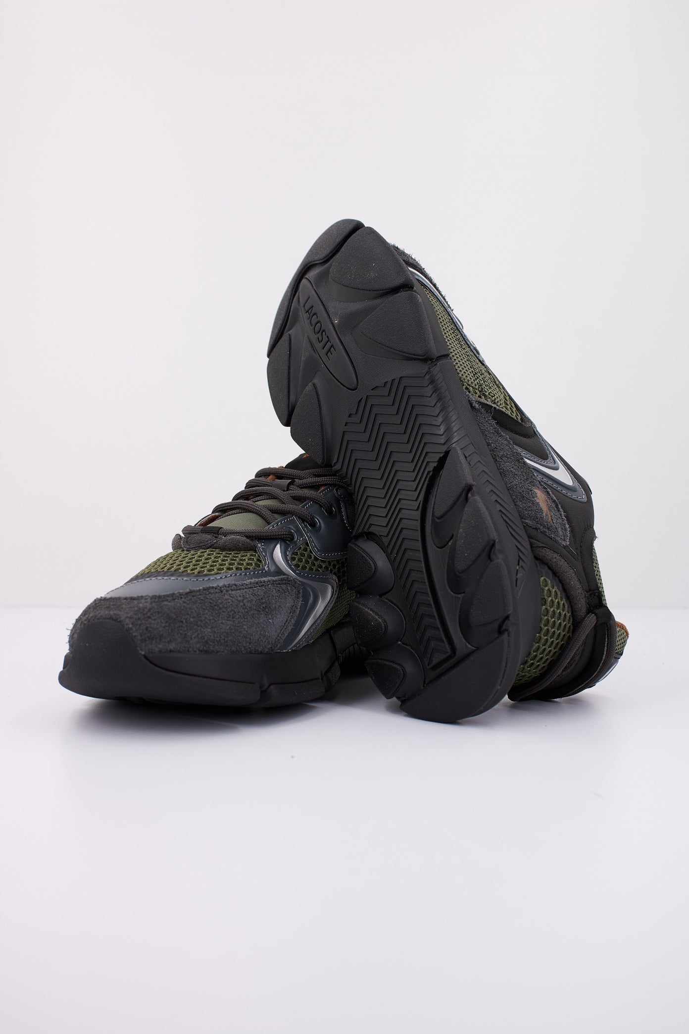 LACOSTE L NEO en color GRNBLK (5)