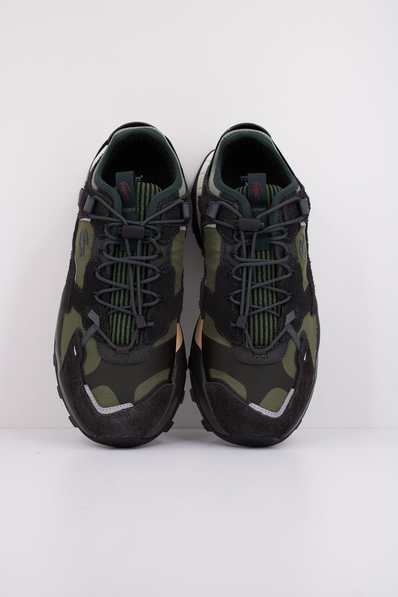 LACOSTE L-GUARD BREAKER OUTD en color KHKDK (3)