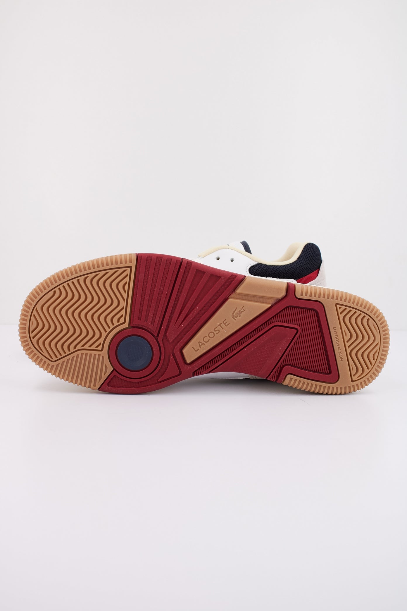LACOSTE LINESHOT en color WHTGUM (5)
