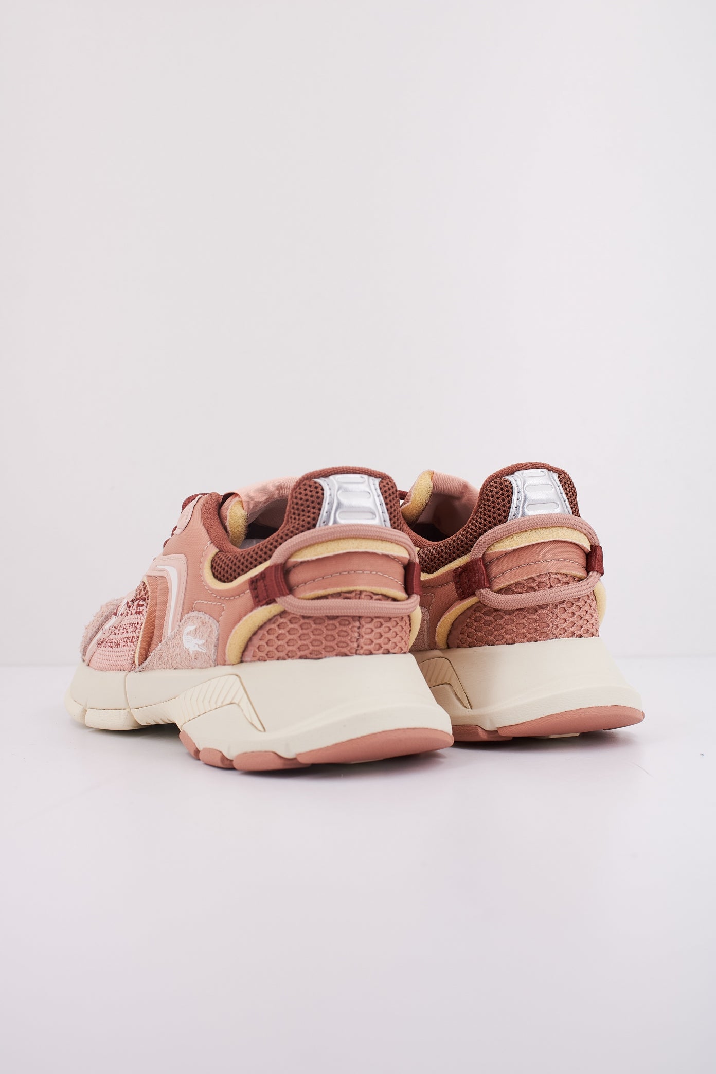 LACOSTE L NEO en color PNKWHT (4)