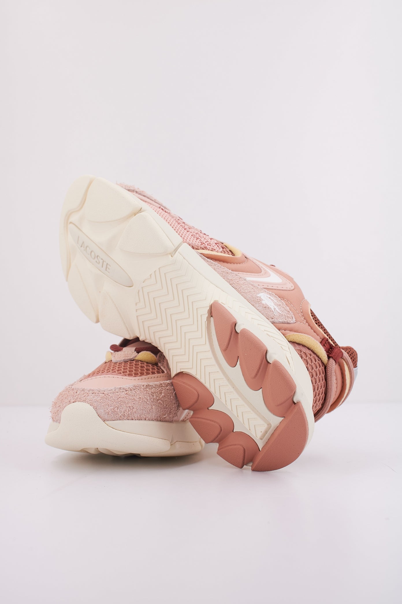 LACOSTE L NEO en color PNKWHT (5)