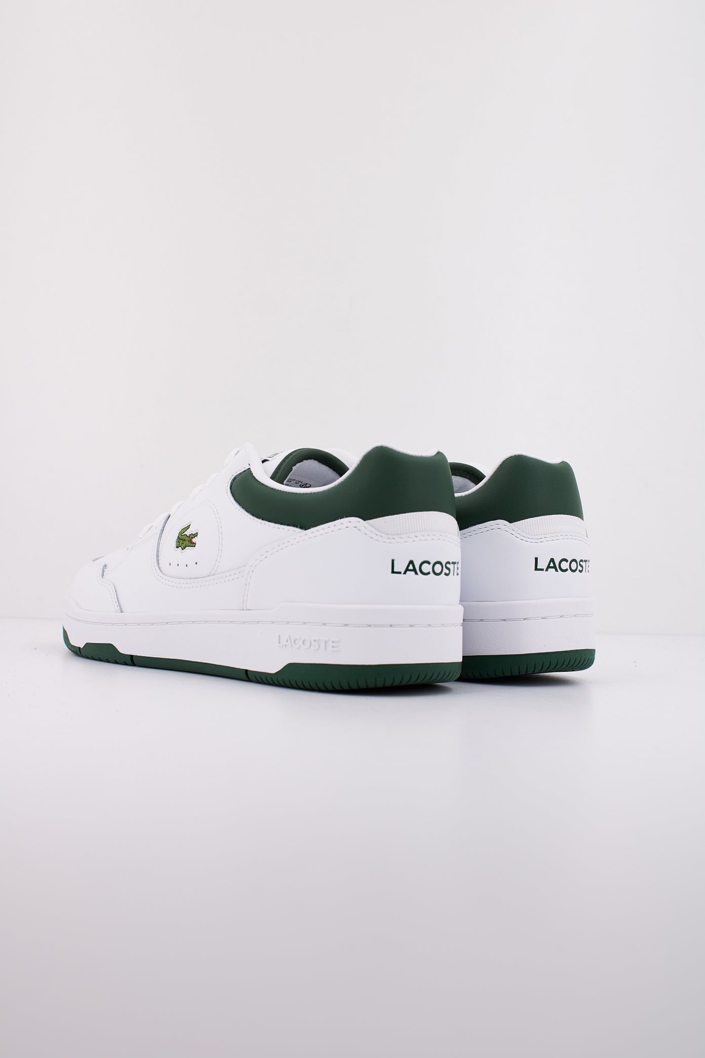 LACOSTE SMA en color WHTGRN (4)