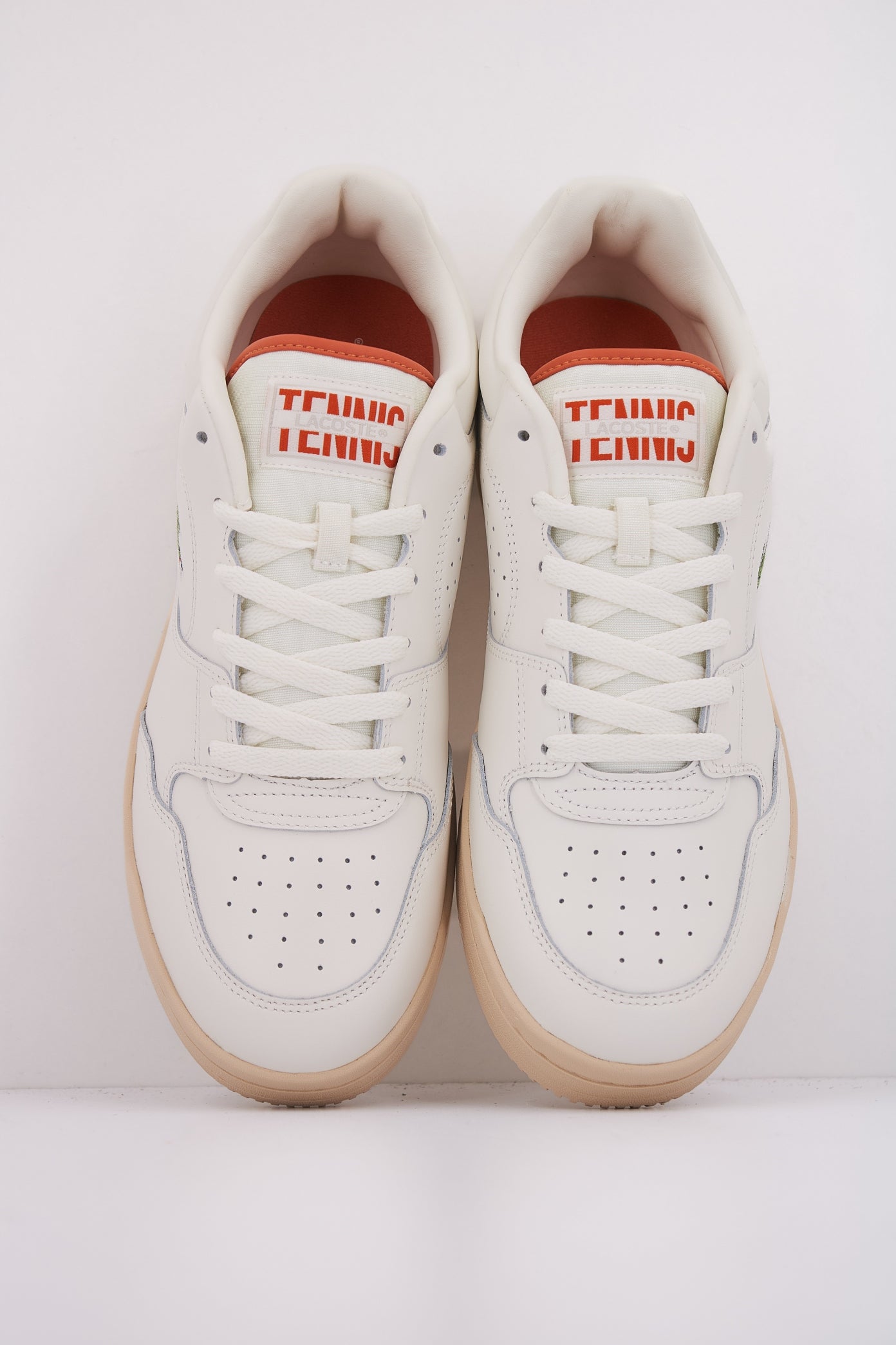 LACOSTE LINEDRIVE SNEAKERS en color WHTTAN (3)