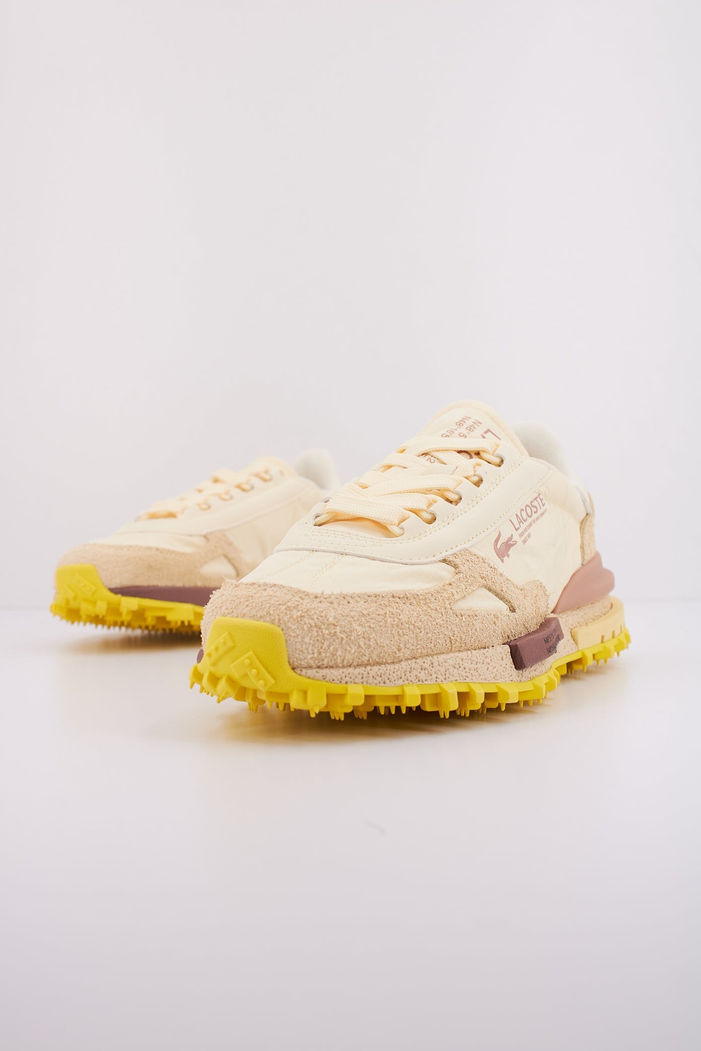 LACOSTE ELITE ACTIVE en color YLWYLW (2)