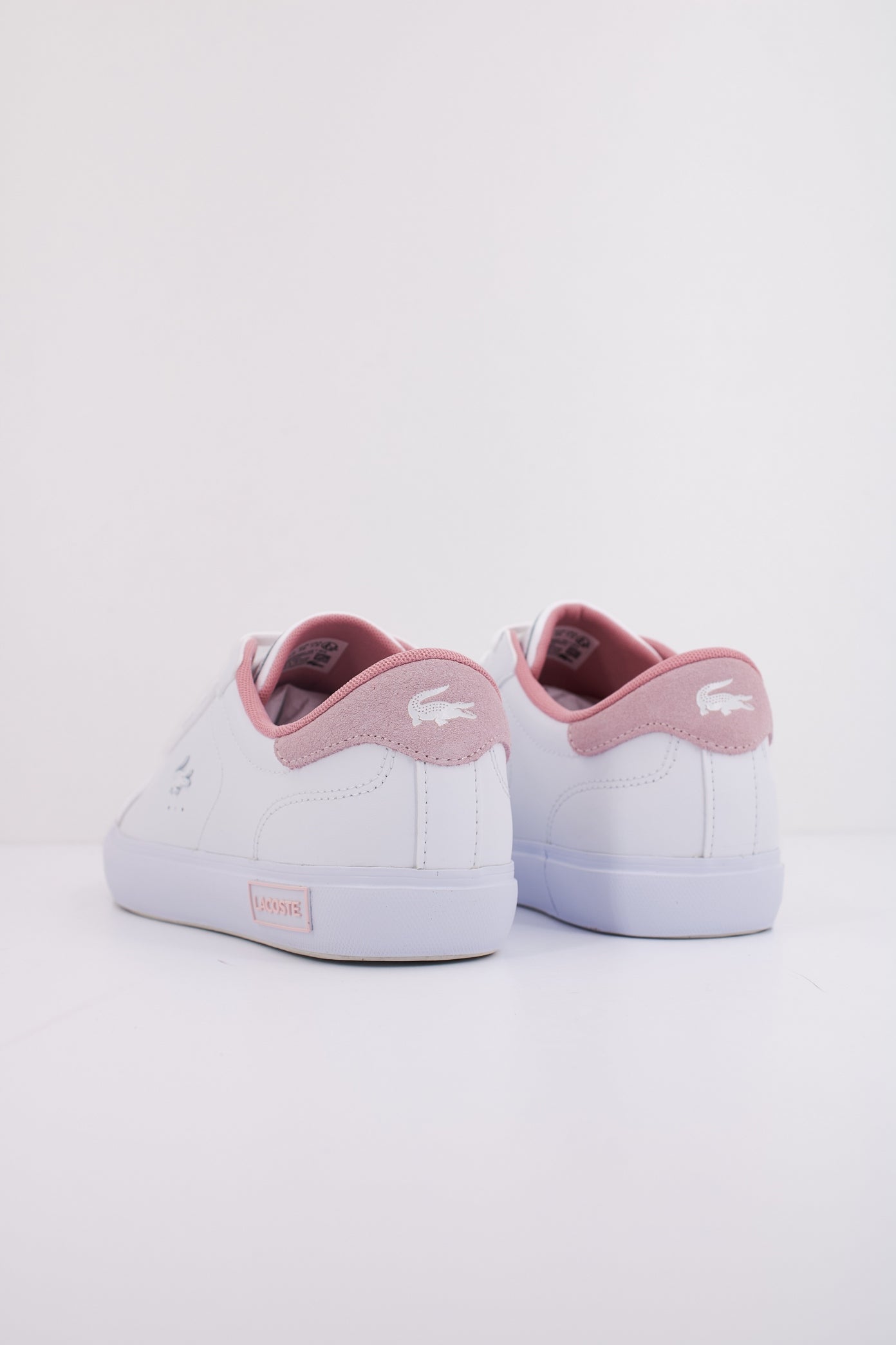 LACOSTE POWERCOURT en color WHTPNK (4)
