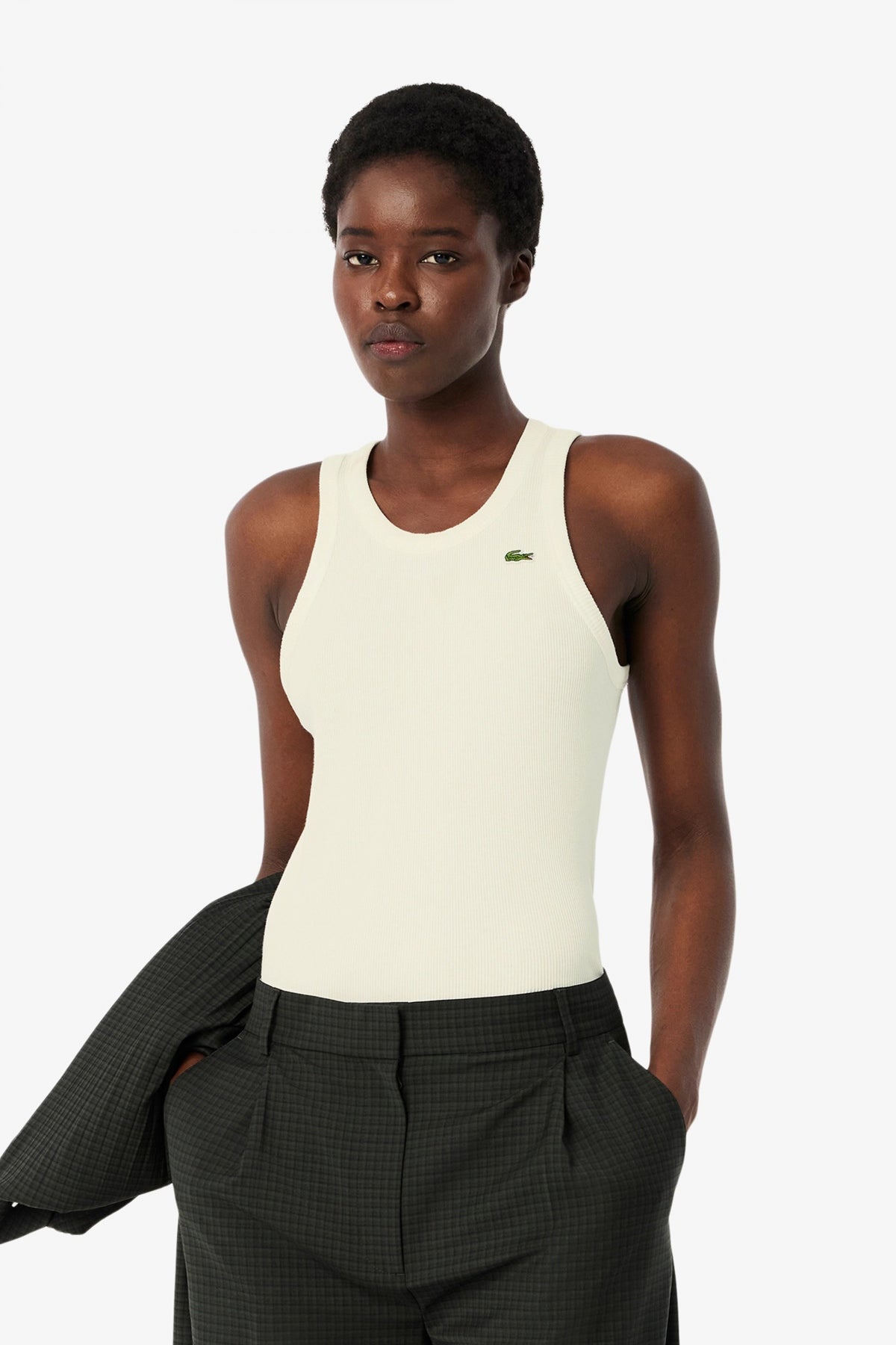 LACOSTE TEE-SHIRT en color FLOUR (1)