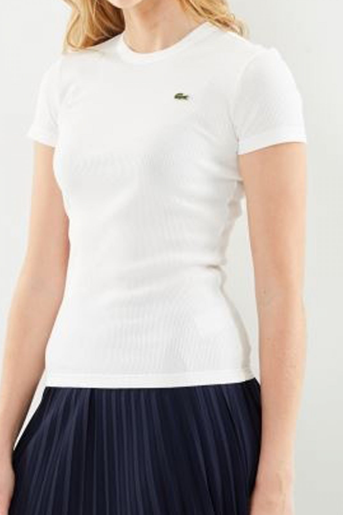 LACOSTE SLIM FIT RIBBED COTT en color FLOUR (4)