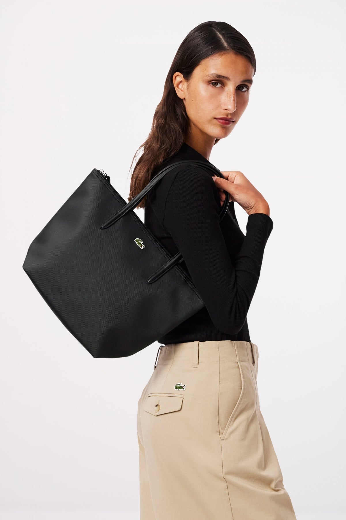 LACOSTE en color NOIR (4)