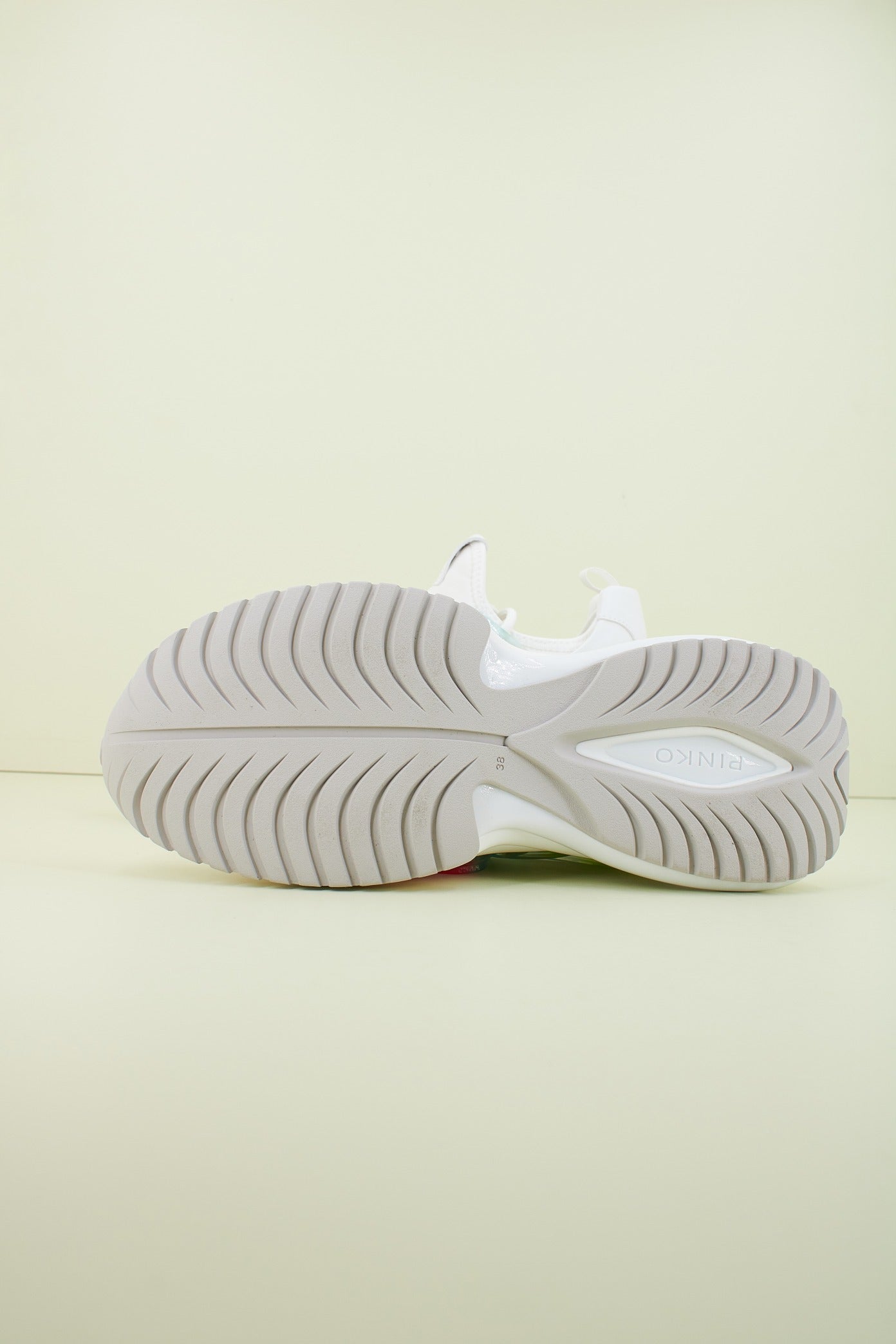 PINKO ARIEL en color EP (4)