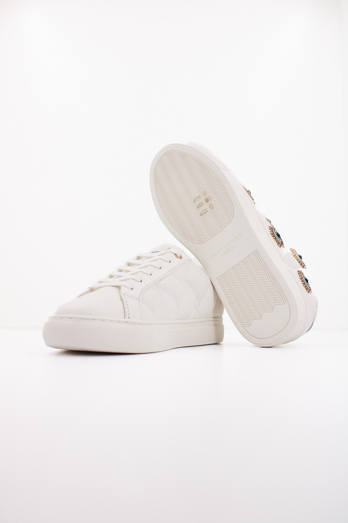 KURT GEIGER LONDON LANE QUILT EYE en color BONE (4)