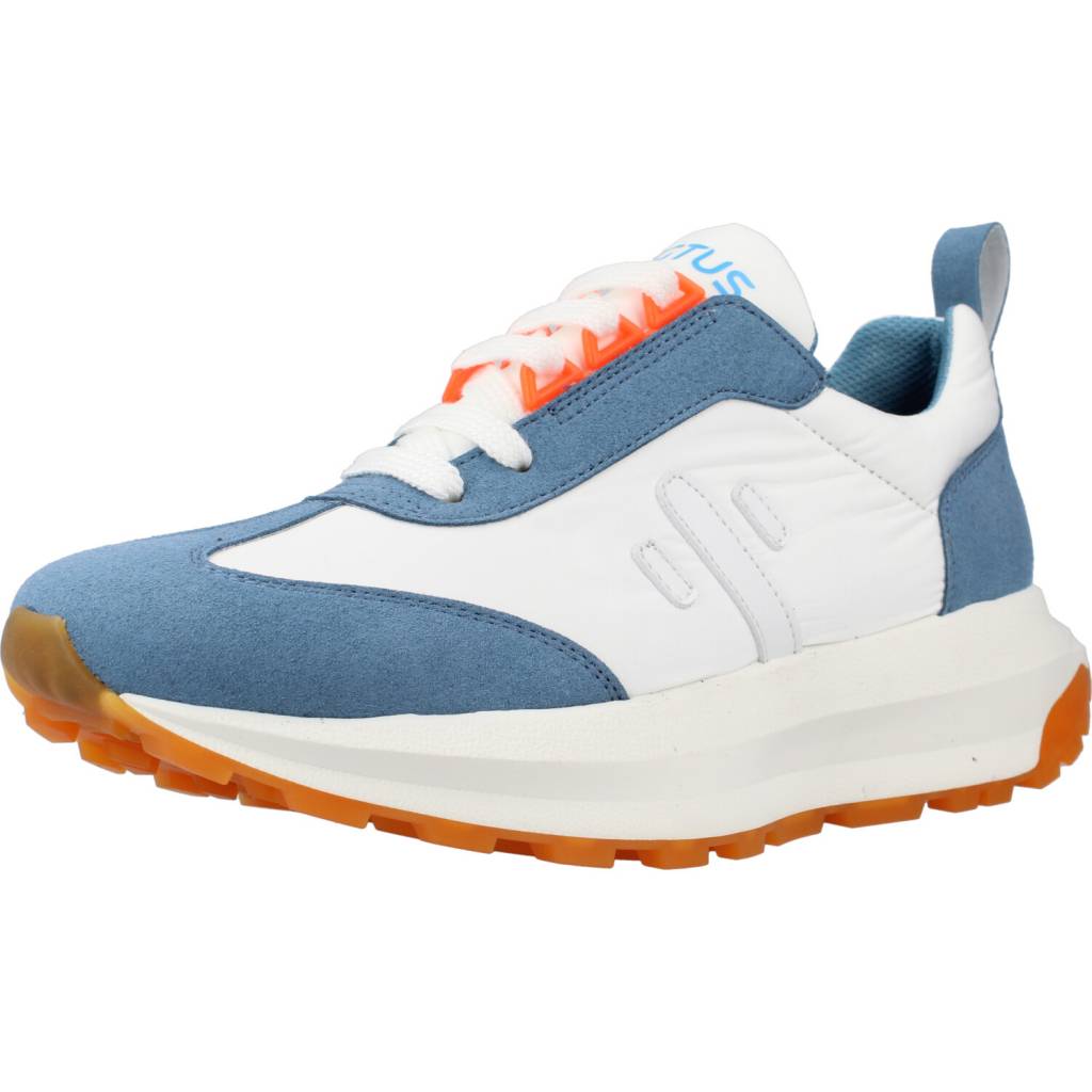 VEGTUS TUNDRA en color WHTSKY  (1)