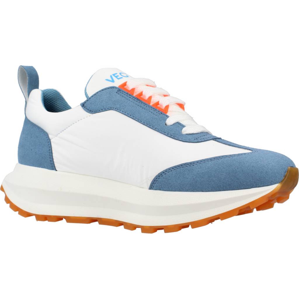 VEGTUS TUNDRA en color WHTSKY  (5)