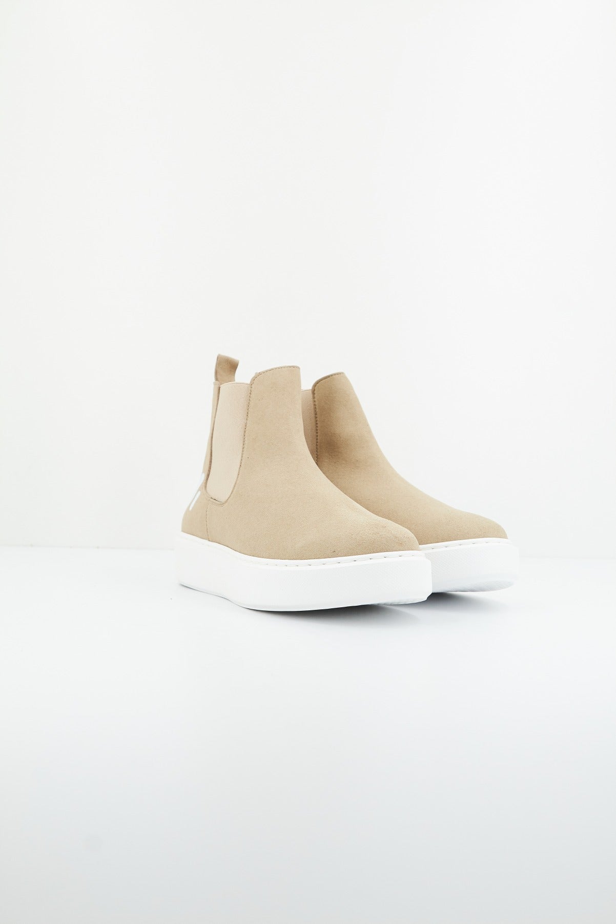 VEGTUS SURICATO en color SALINO  (2)