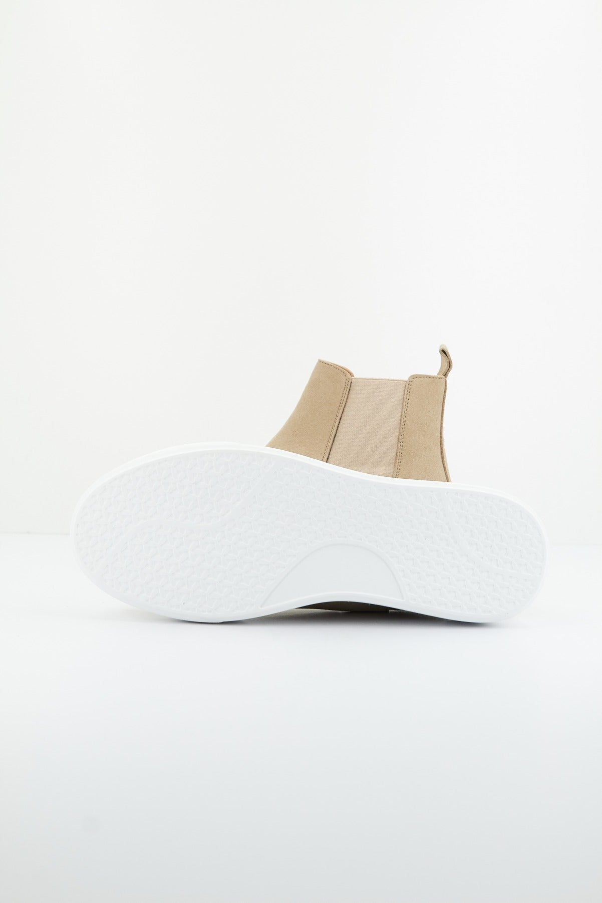 VEGTUS SURICATO en color SALINO  (4)