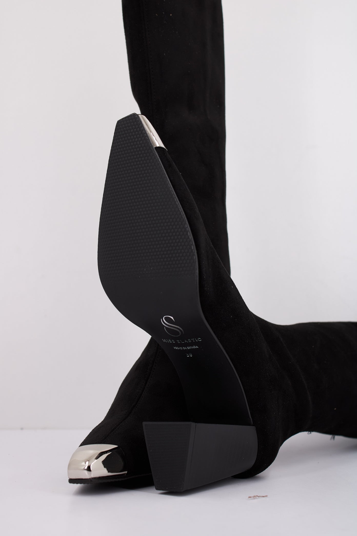 MISS ELASTIC EMILY en color NEGRO (5)