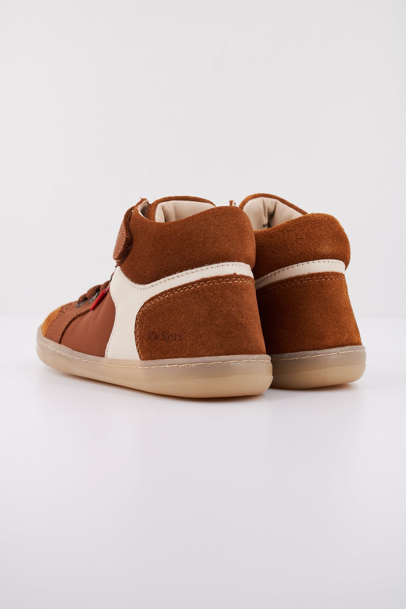 KICKERS en color CAMEL (4)