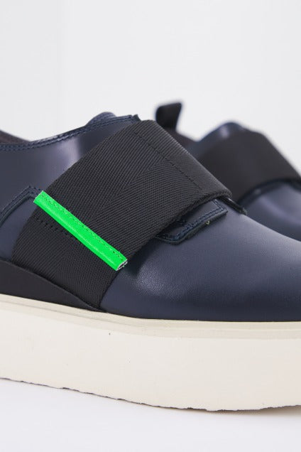 UNITED NUDE JUKO RUN en color DARKSPRING (4)