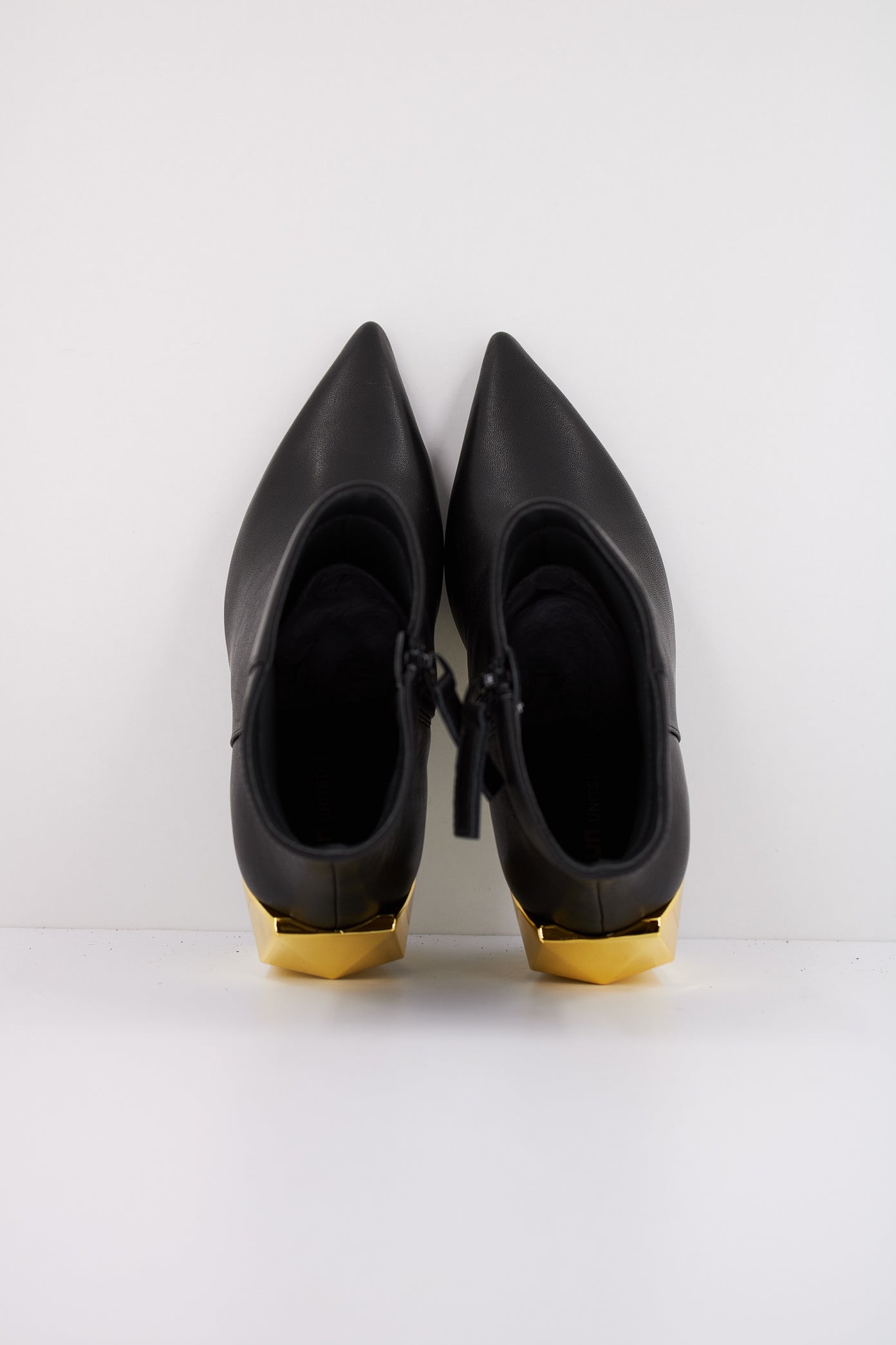 UNITED NUDE GEM BOOTIE HI en color BLCKGLD (3)
