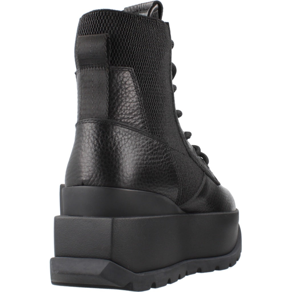UNITED NUDE ROKO TROOPER en color BLACK (3)