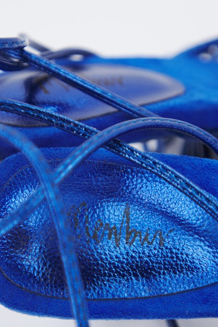 MENBUR M en color AZUL (4)