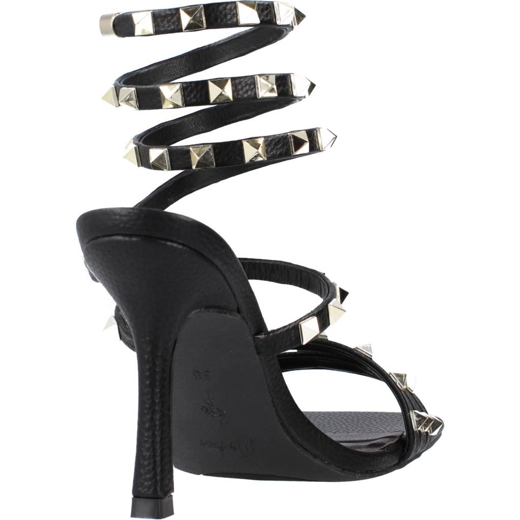 MENBUR M en color BLACK (3)