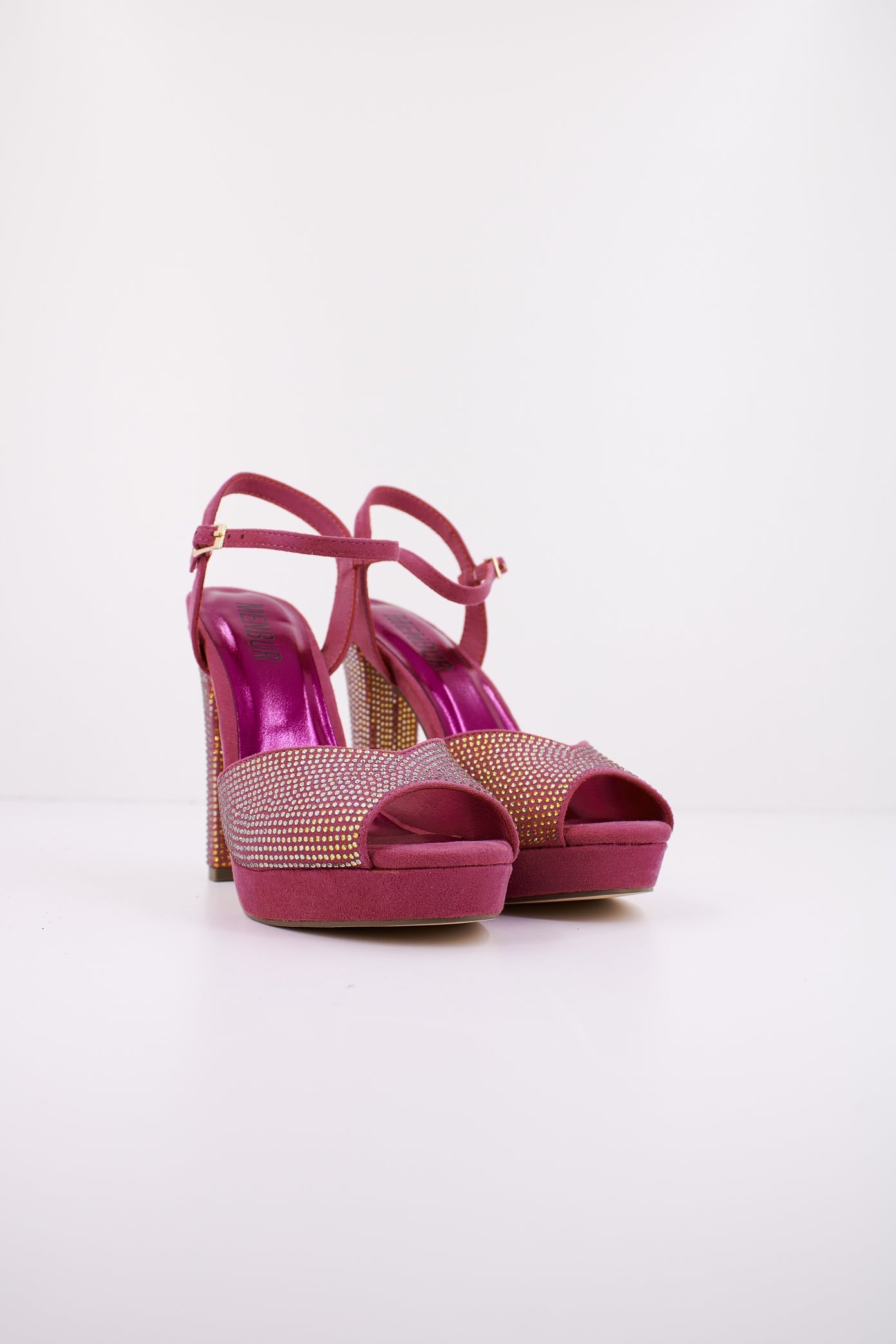 MENBUR M en color FUCSIA (2)