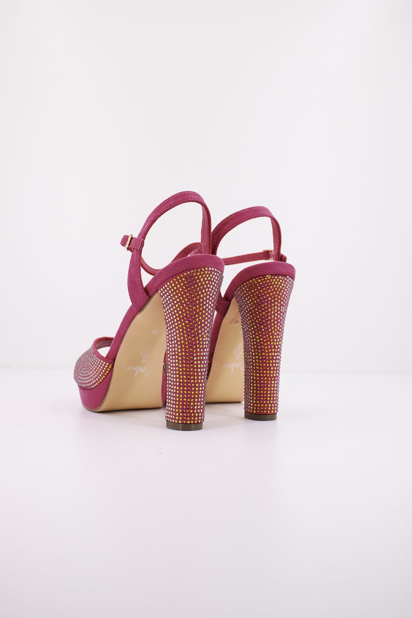 MENBUR M en color FUCSIA (3)