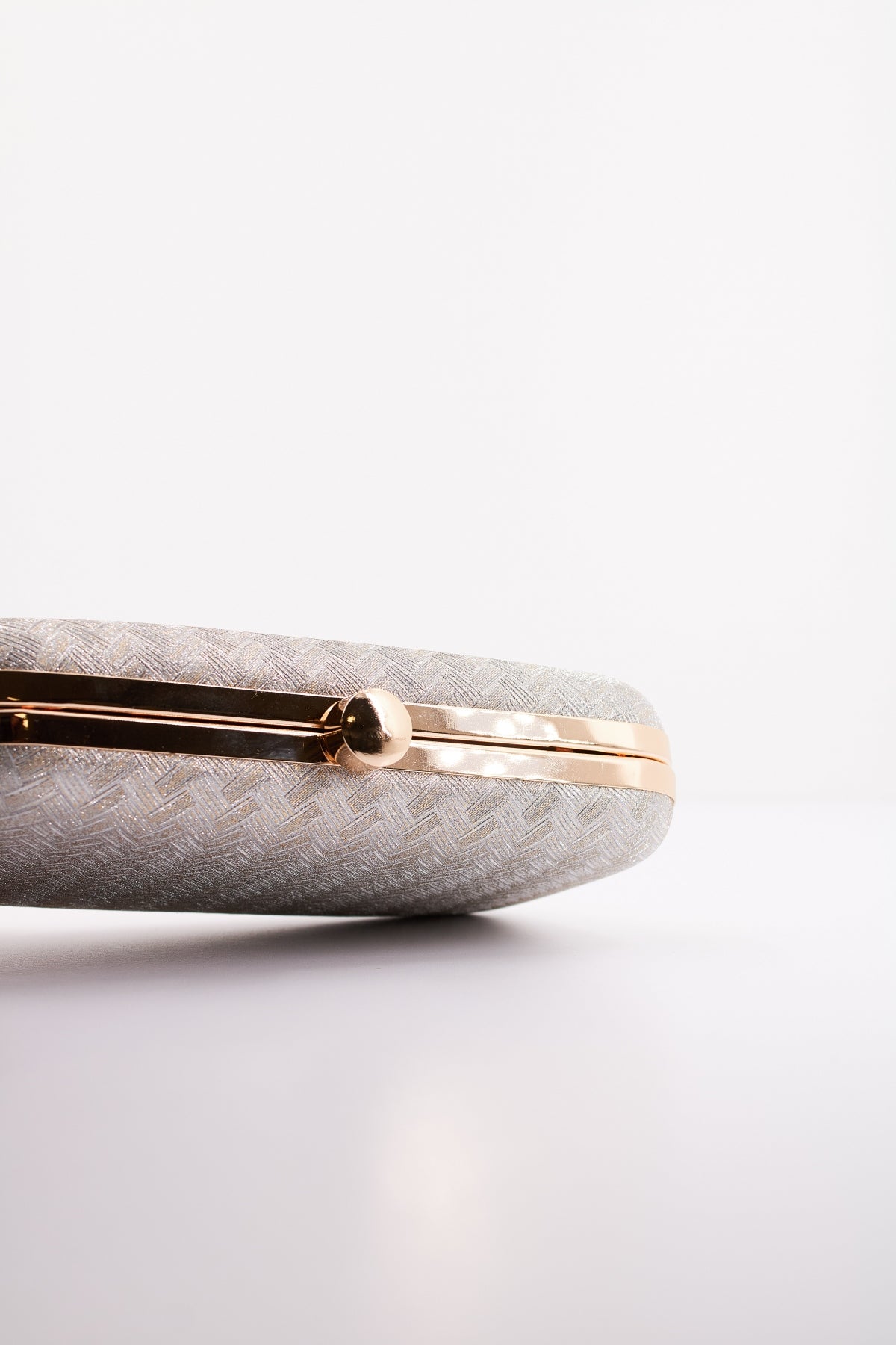 MENBUR M en color GOLD (4)