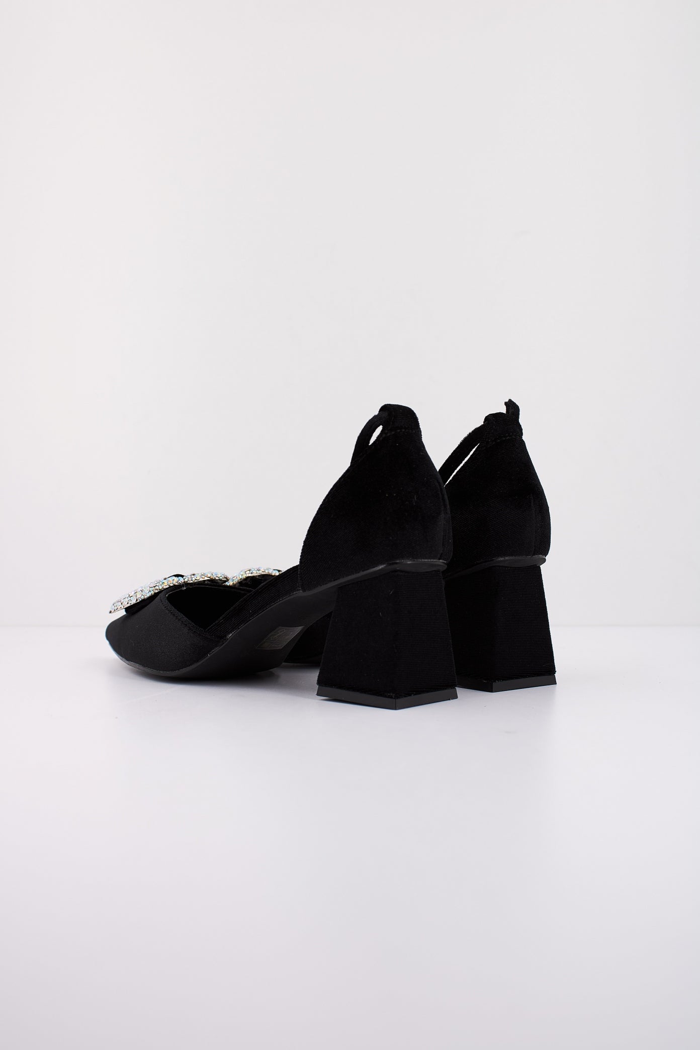 MENBUR WM en color BLACK (4)