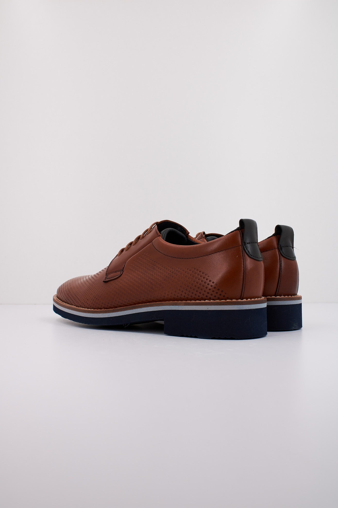 KEEP HONEST ZAPATO CORDONES en color COGNAC (3)