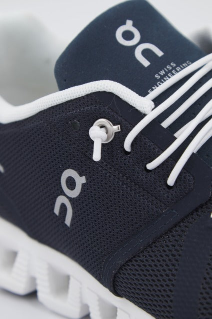 ON RUNNING CLOUD en color MIDNIGHT (4)