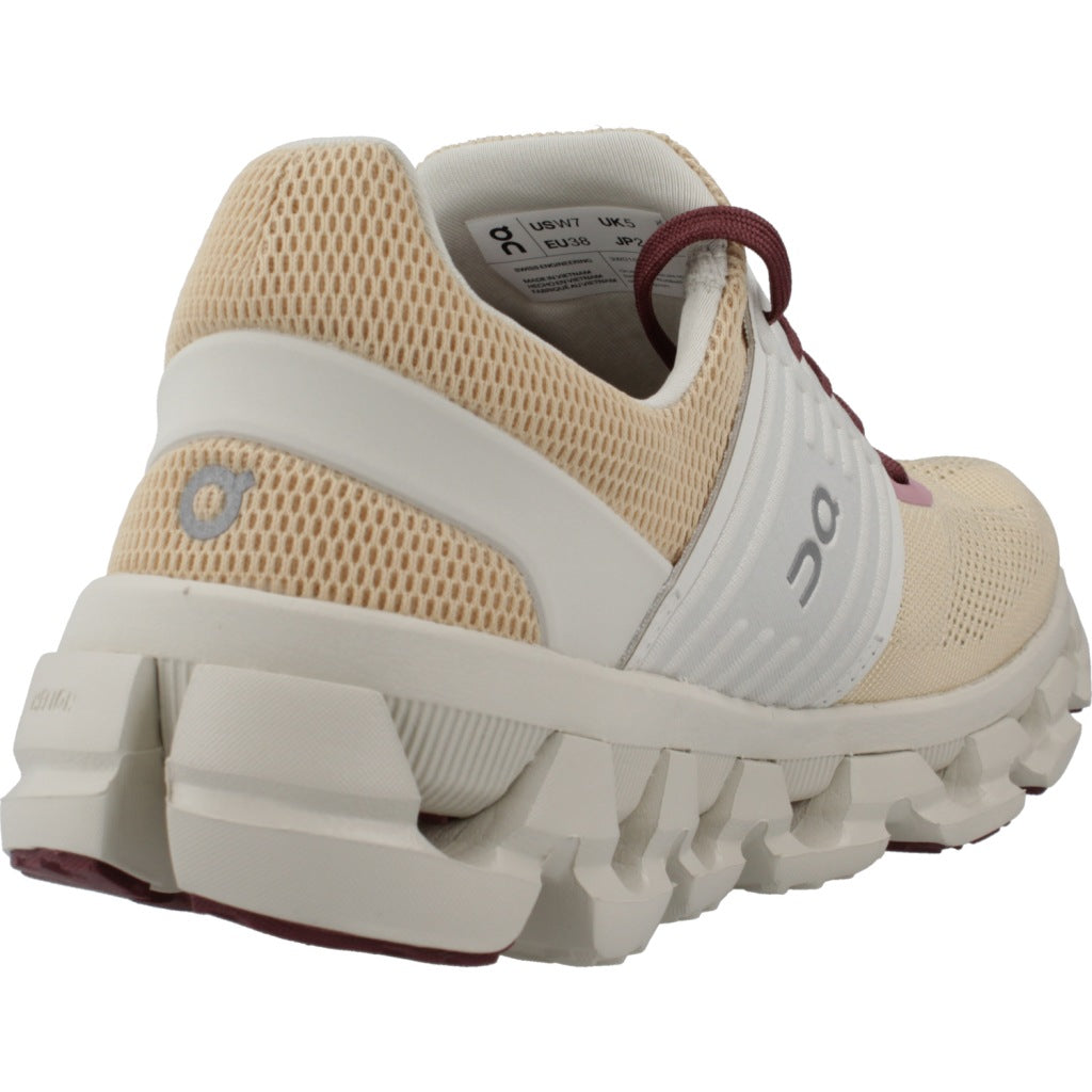 ON RUNNING CLOUDSWIFT AD W en color SVNNHICE (3)