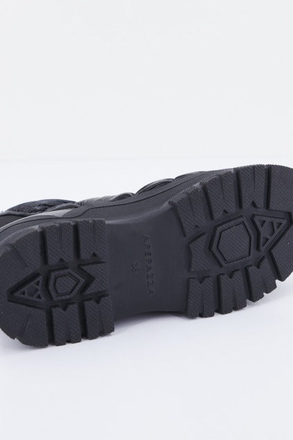 APEPAZZA SELENA en color BLACK (4)