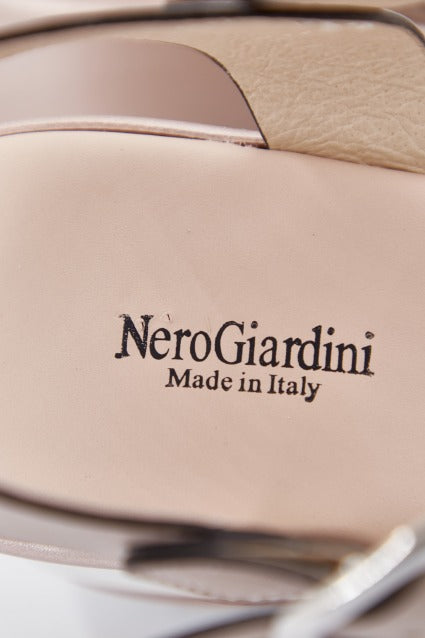 NERO GIARDINI ED en color (4)
