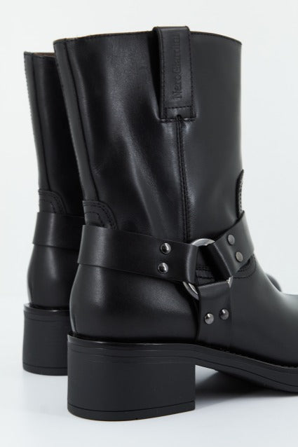 NERO GIARDINI ID en color (4)